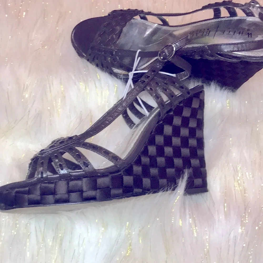 White House black market 7.5 brown wedge braided